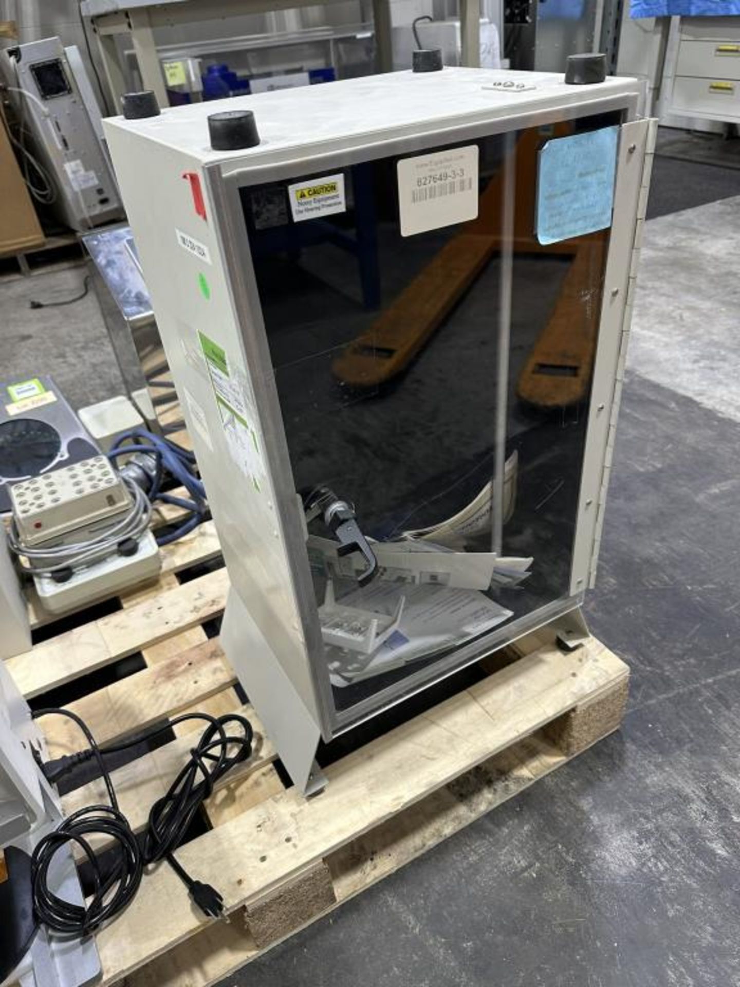 Assorted Lab Equipment - Image 3 of 11