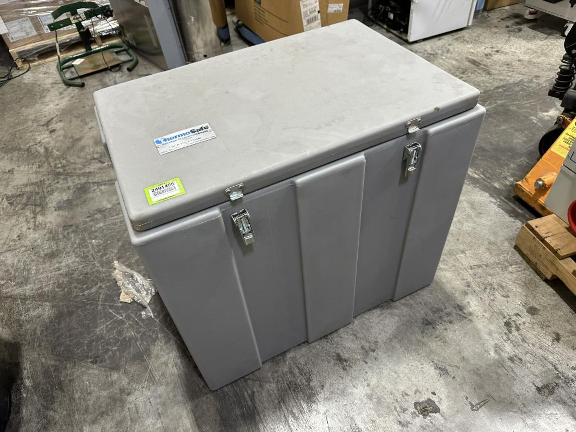 Thermosafe Transportation Chest