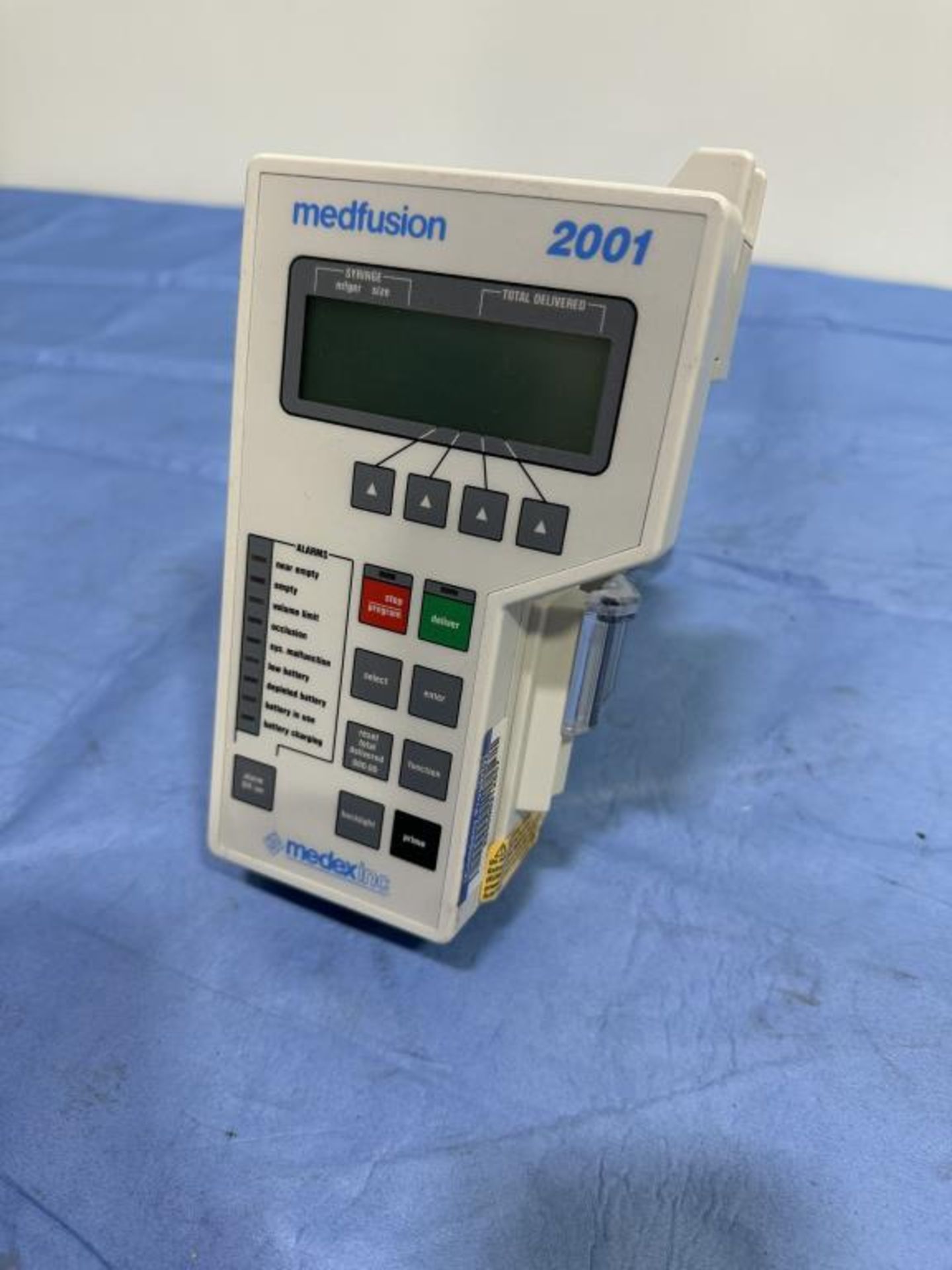 Medfusion 2001 Syringe Infusion Pump - Image 2 of 5