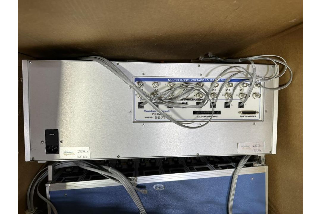 Multi-channel Voltage/current clamps - Image 2 of 8