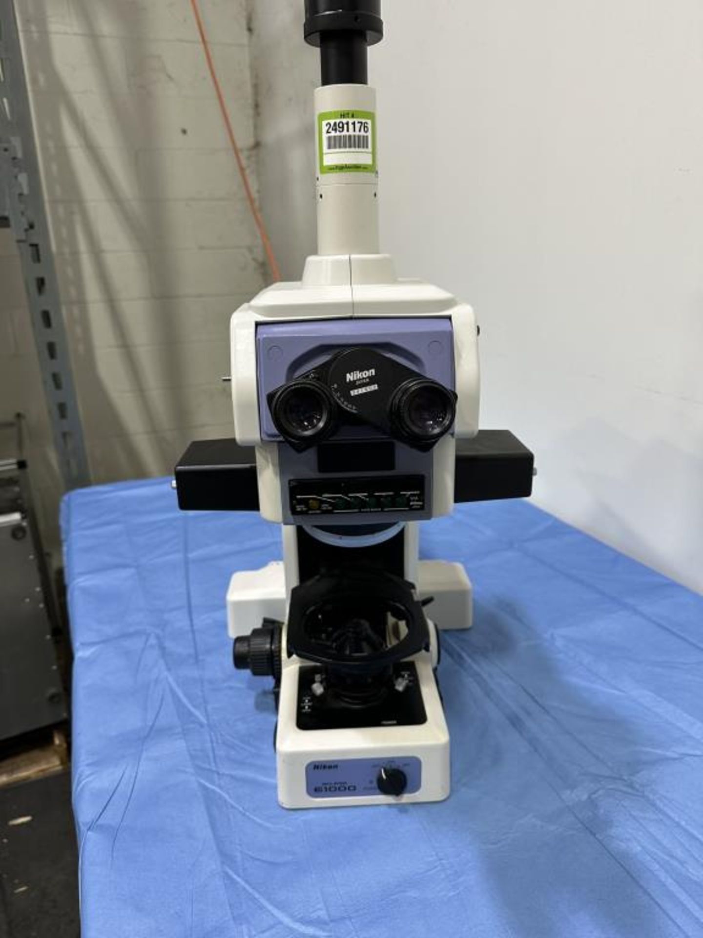 Nikon Eclipse E1000 Microscope - Image 5 of 11
