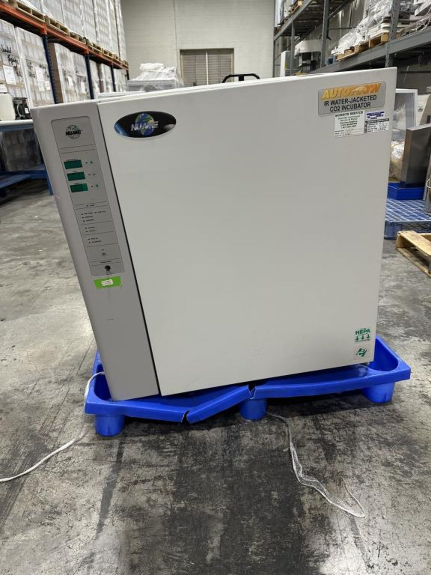 Nuaire IR Water-Jacketed CO2 Incubator - Image 3 of 5