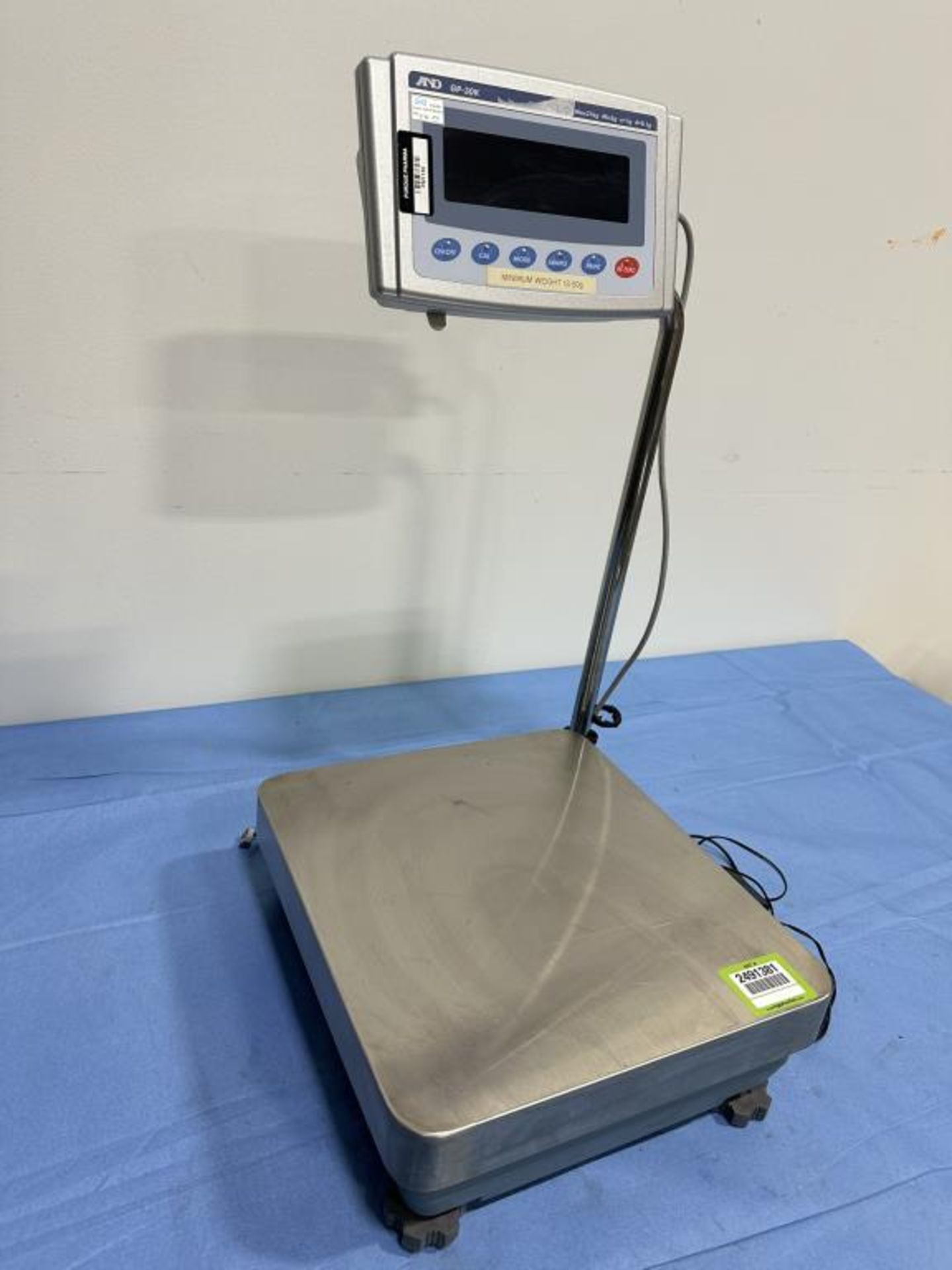 A&D GP-30K Precision Balance - Image 2 of 5