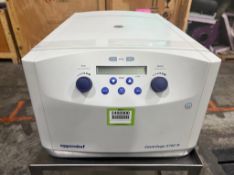 Eppendorf Centrifuge