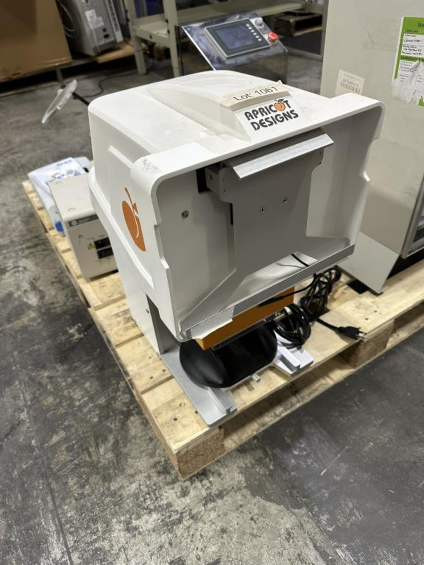 Assorted Lab Equipment - Image 2 of 11