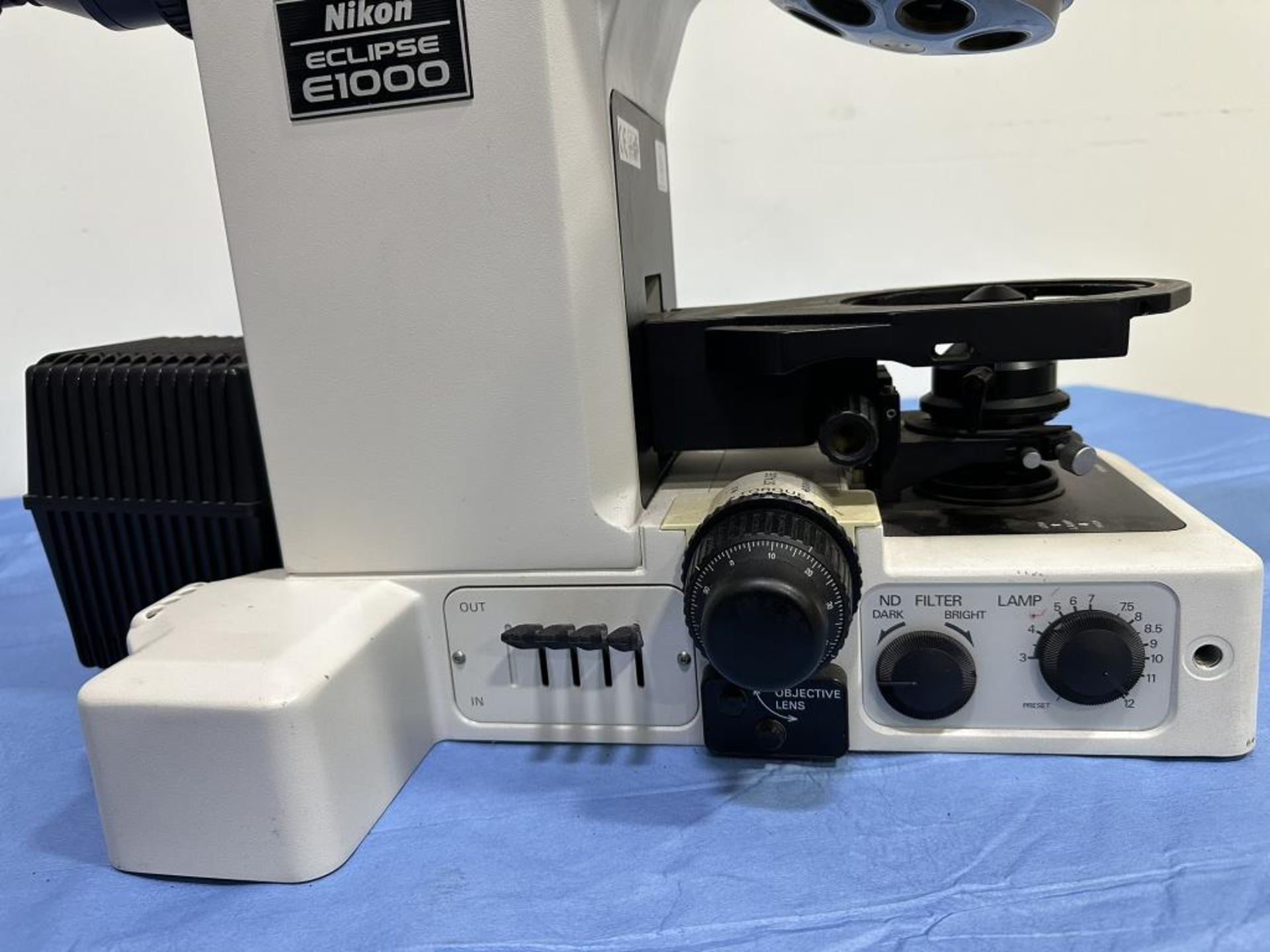Nikon Eclipse E1000 Microscope - Image 10 of 11
