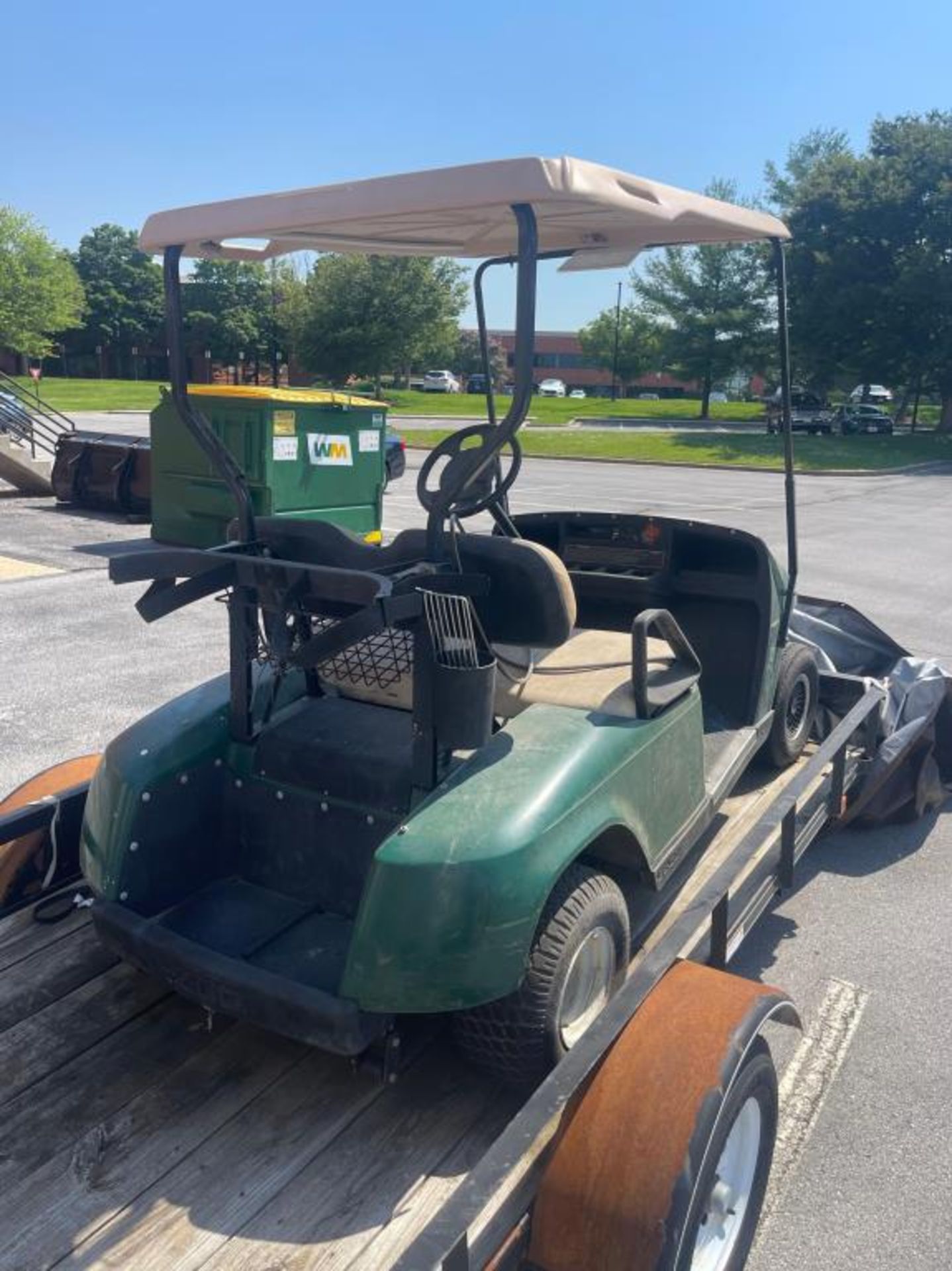 EZ-GO Textron Golf Cart - Image 4 of 9