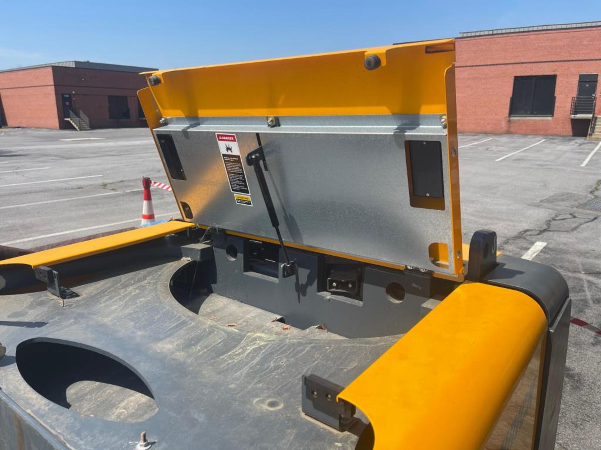 Jungheinrich EKX 515K Electric Turret Truck - Image 18 of 25