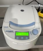 Labnet C2500 Centrifuge