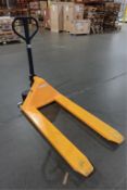 ULINE H-1785 Lift Truck