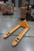 ULINE H-1043 Pallet Jack