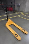 ULINE H-7574 Pallet Jack