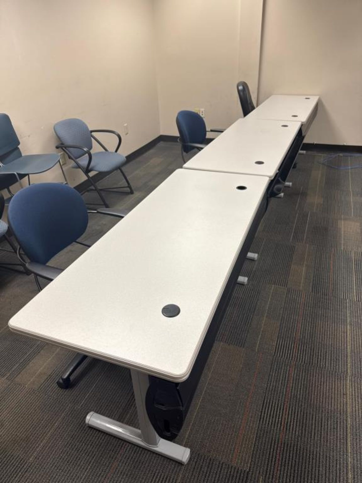 Office Furniture - Image 3 of 8