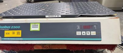 New Brunswick Innova 2300 Platform Shaker