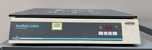 New Brunswick Innova 2300 Platform Shaker