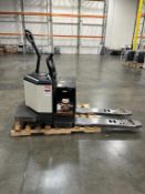 Crown Electric Pallet Jack