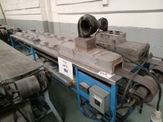 Preforming work table