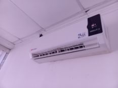 Lot of (4) pcs minisplit