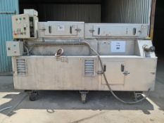 Industrial washing machine