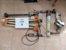 Lot of threading arm