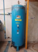 Air storage tank