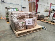 Lot of miscellaneous accessories