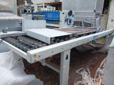 Automatic gluin machine