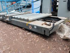 Motorized roller conveyor