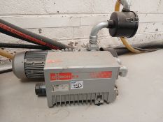 Vacuum pump