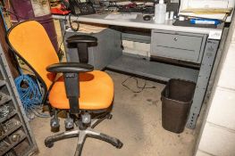Desk and chair, desk approx. 60 x 30 x 37
