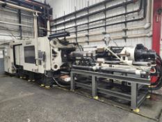 1997 Cincinnati Model MH850-76 850-Ton X 76-Oz. Hydraulic Clamp Injection Molding Machine