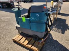 Tennant Floor Scrubber T7 ECOH20,