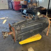 Rexroth 3-Phase Induction Motor Typ MAD130D-0100-SA-S0-BQ1-35-N1 Motor