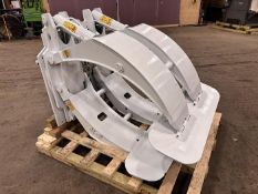 CASCADE 72 INCH DIAMETER PAPER ROLL CLAMP MODEL 90F-RCP-457 CLASS IV