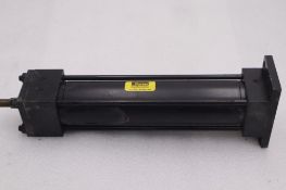 PARKER 02.00 CH2ANU44AC 6.010 FLUIDPOWER CYLINDER NEW