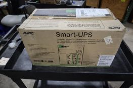 APC Smart-UPS 1500VA Battery Backup Pure Sine Wave Output SMT1500C Power Supply