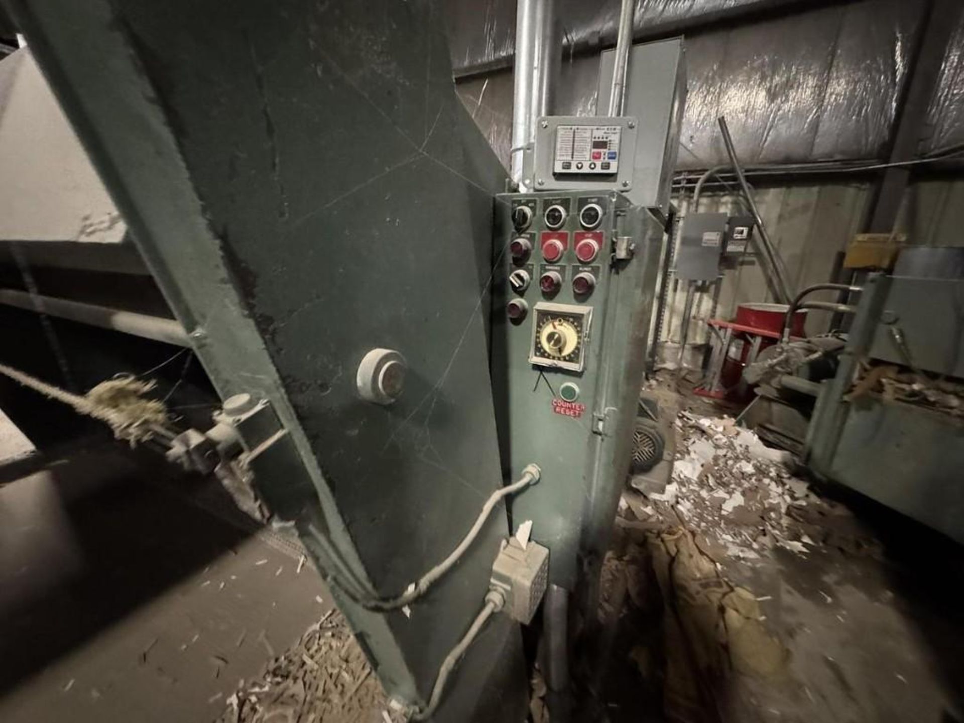 MAREN COMPLETE SHREDDING & BALING SYSTEM - Image 4 of 11