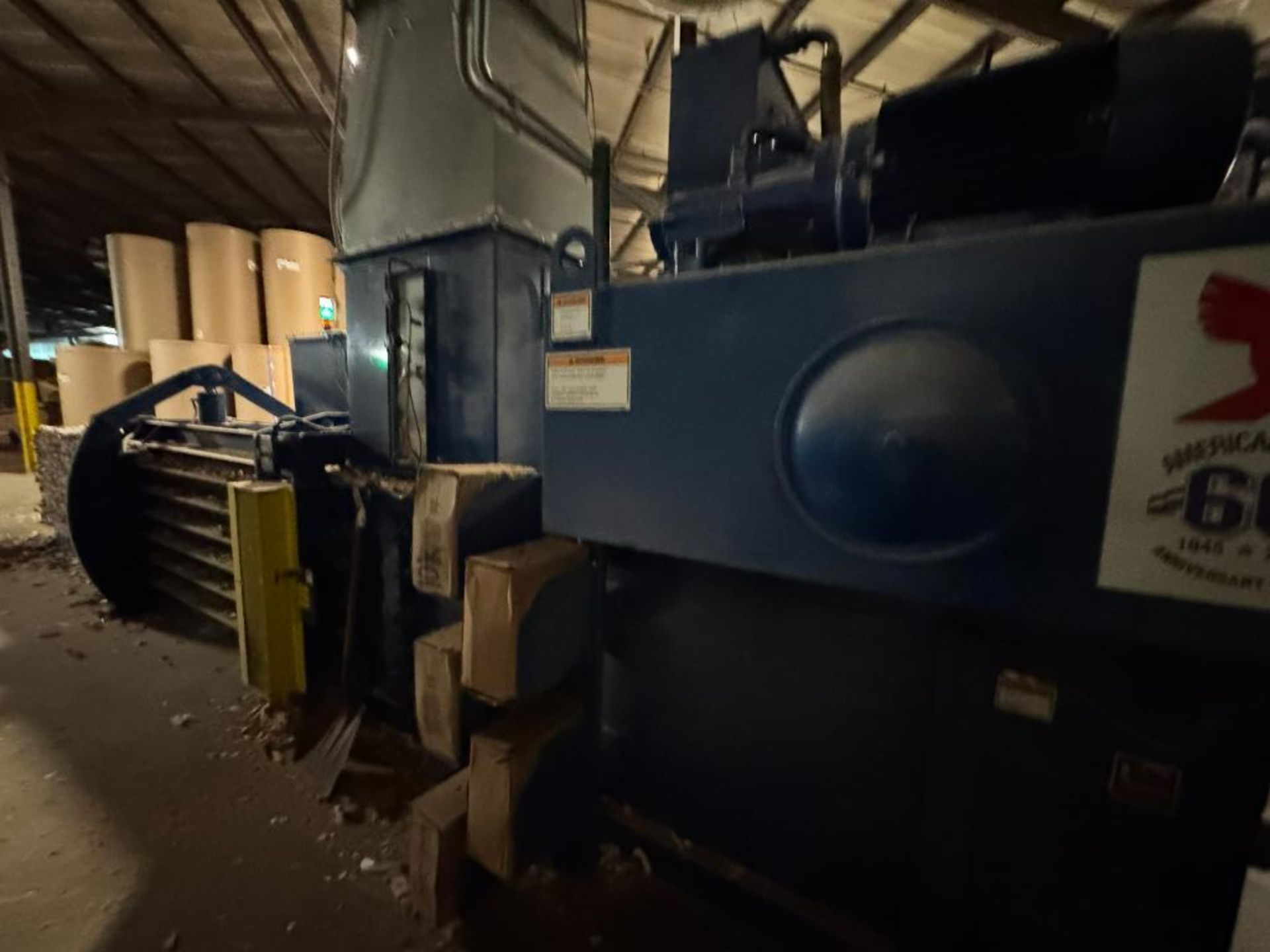 40 HP (TWIN 20 HP MOTORS) AMERICAN HORIZONTAL AUTOTIE BALER MODEL PAC40297T20 - Image 11 of 11