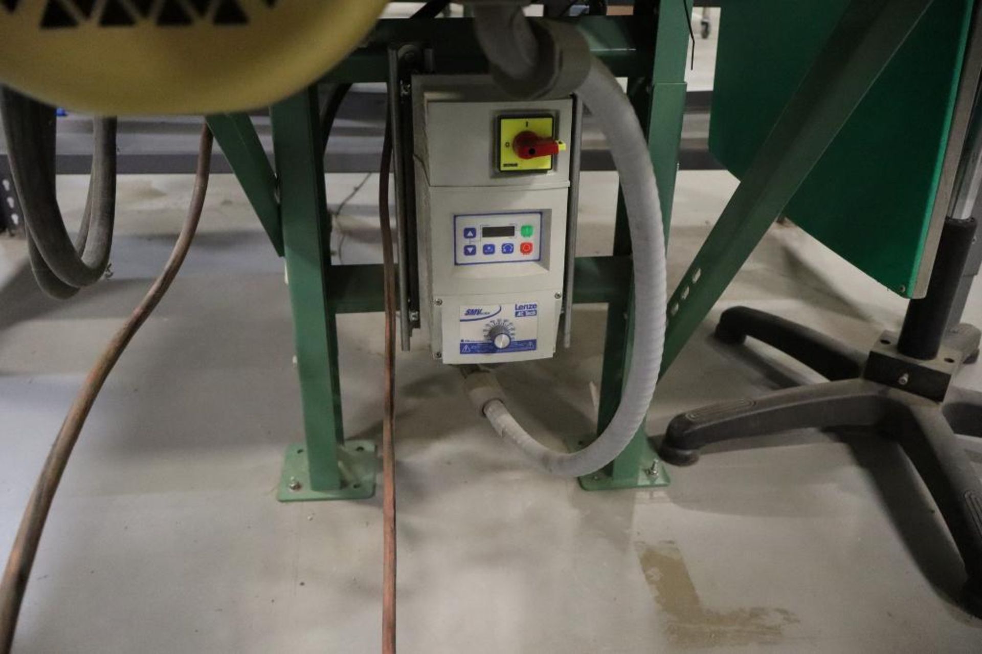 Roach 12" x 6' Power Conveyor with Lenze AC Tech Speed Control - Image 2 of 2