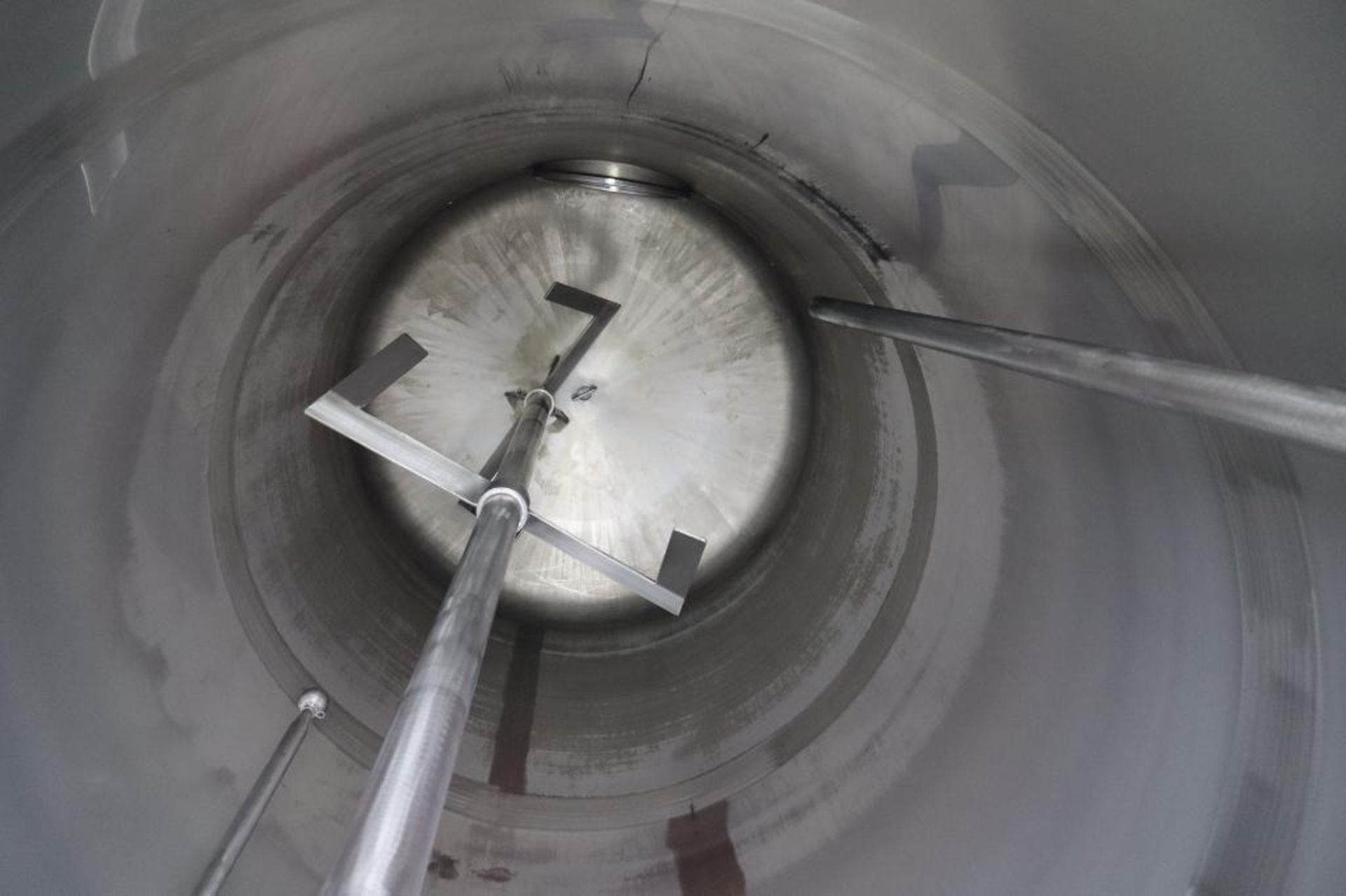 Regev approx. 2,800 Gallon 316 Stainless Steel Tank - Image 4 of 4