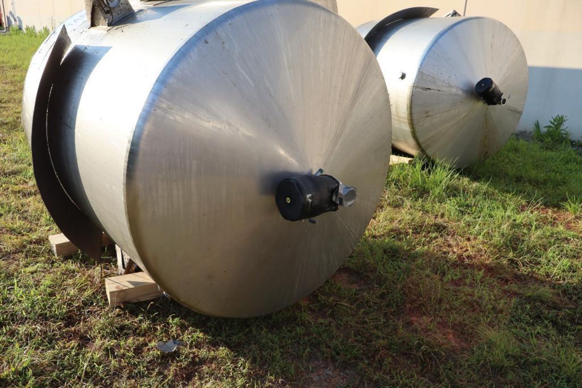Regev approx. 500-Gallon 316 Stainless Steel Jacketed Mixing Tank - Image 3 of 6