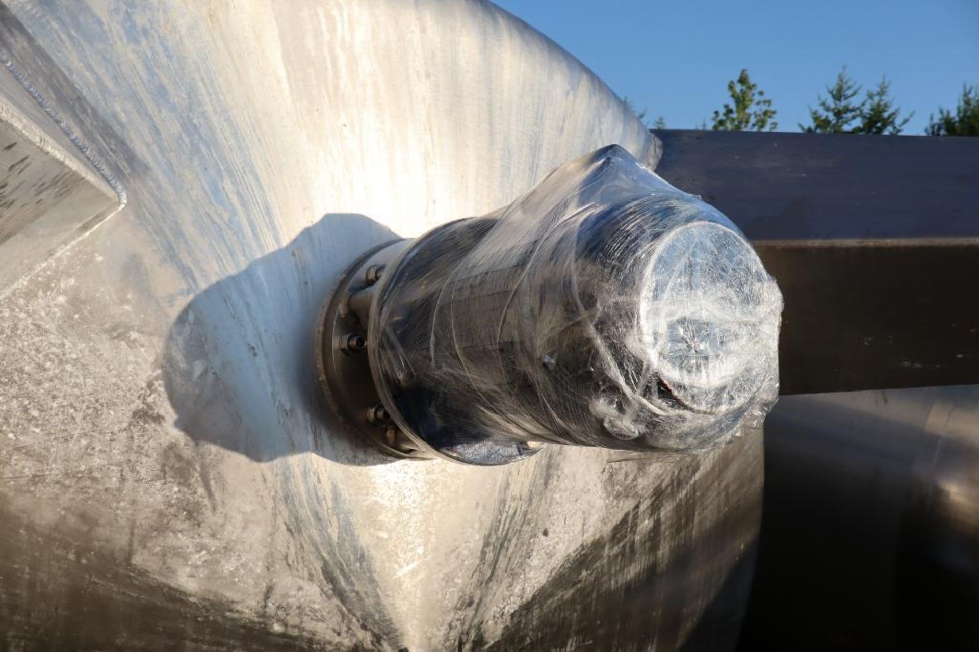 Regev approx. 2,800 Gallon 316 Stainless Steel Tank - Image 3 of 6