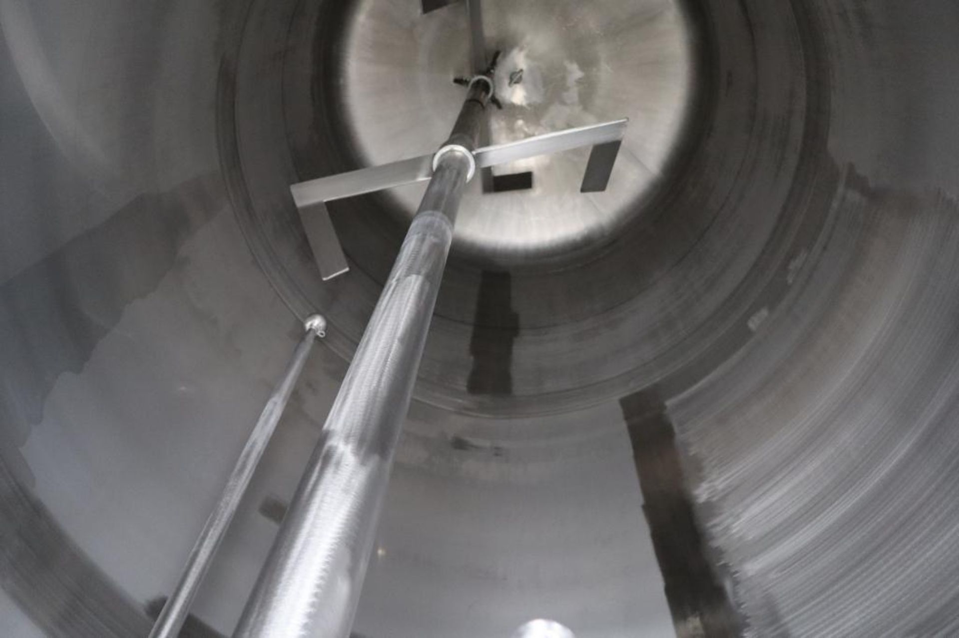 Regev approx. 2,800 Gallon 316 Stainless Steel Tank - Image 5 of 5