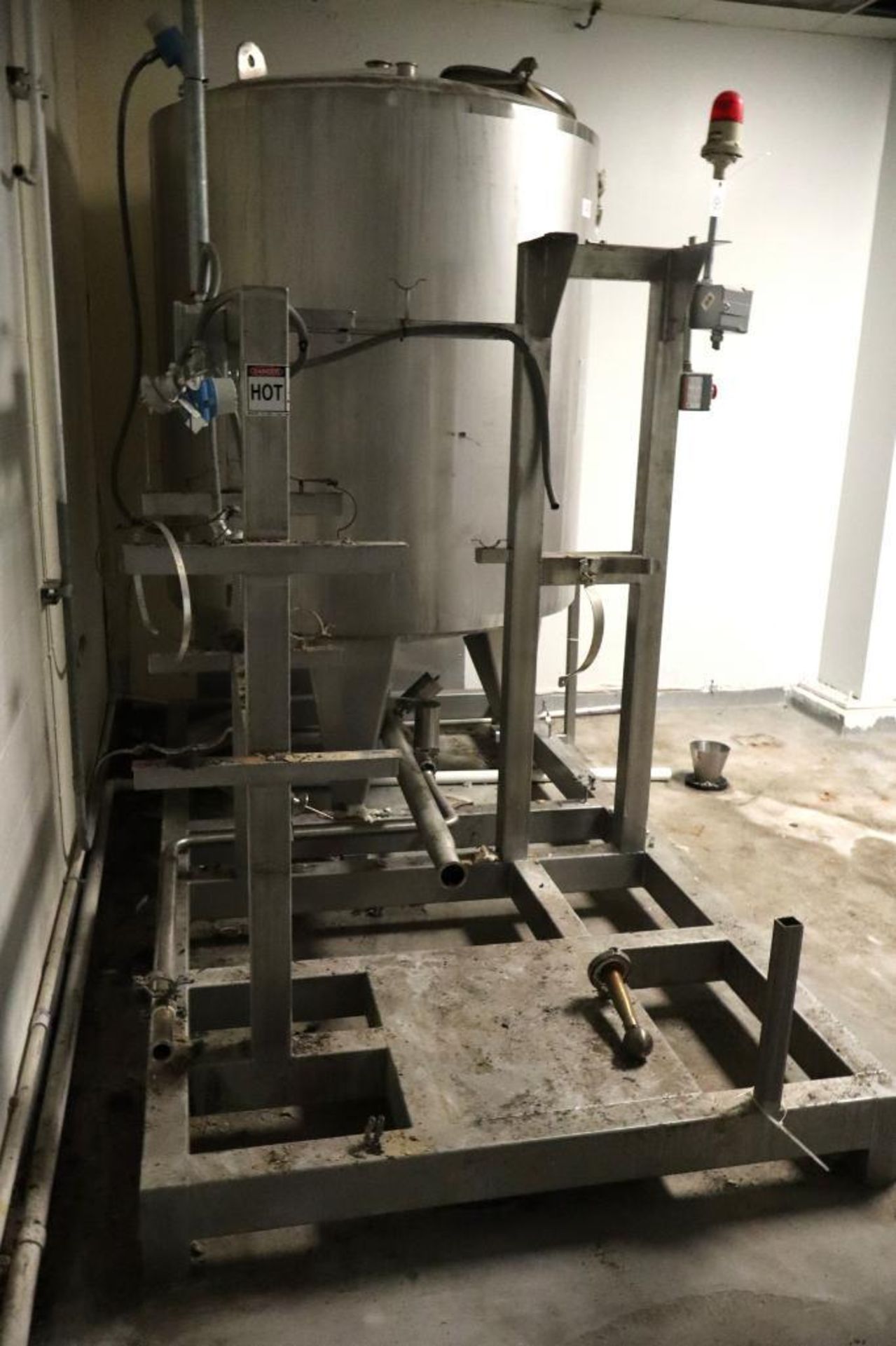 Biopharma Clean in Place 316 Stainless Steel Skid Mounted Tank - Image 2 of 3