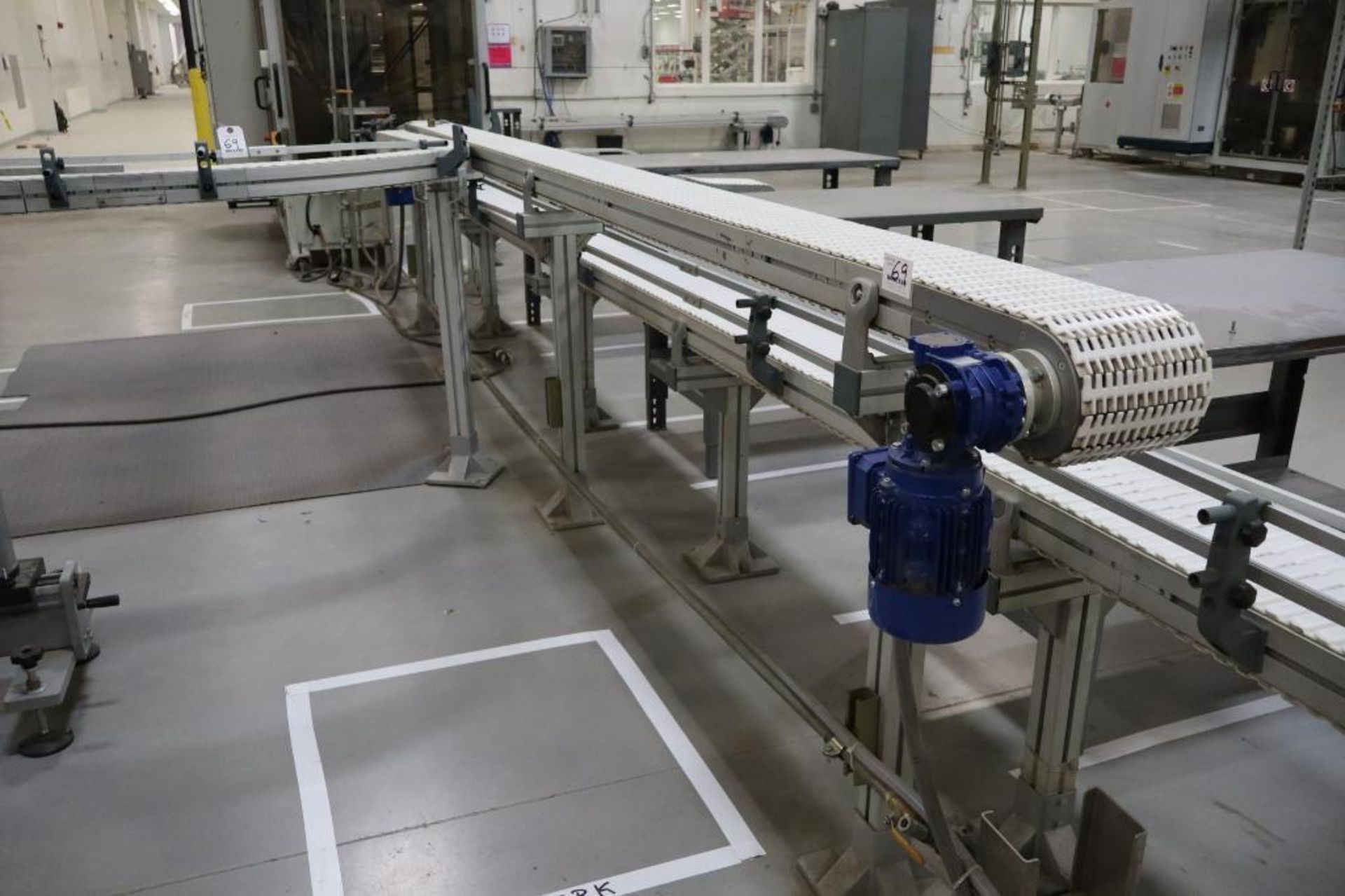 (5) Modular Plastic Chain Power Conveyors