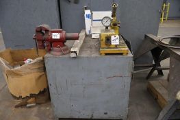 Parker Hydraulic Repair Station with Bench and 6
