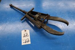 Posilock 210 Caged Jaw Gear Puller S/N 23238