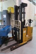 Yale MRW030LCN12TS083 12V Electric Walk-Behind Lift Truck