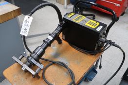 Stanley E35PB4S0019-670 Electric Nut Runner with Model QPM Alpha Controller