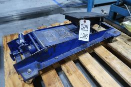 Westward 1ZKY1 1,100 Lb. Capacity Transmission Jack